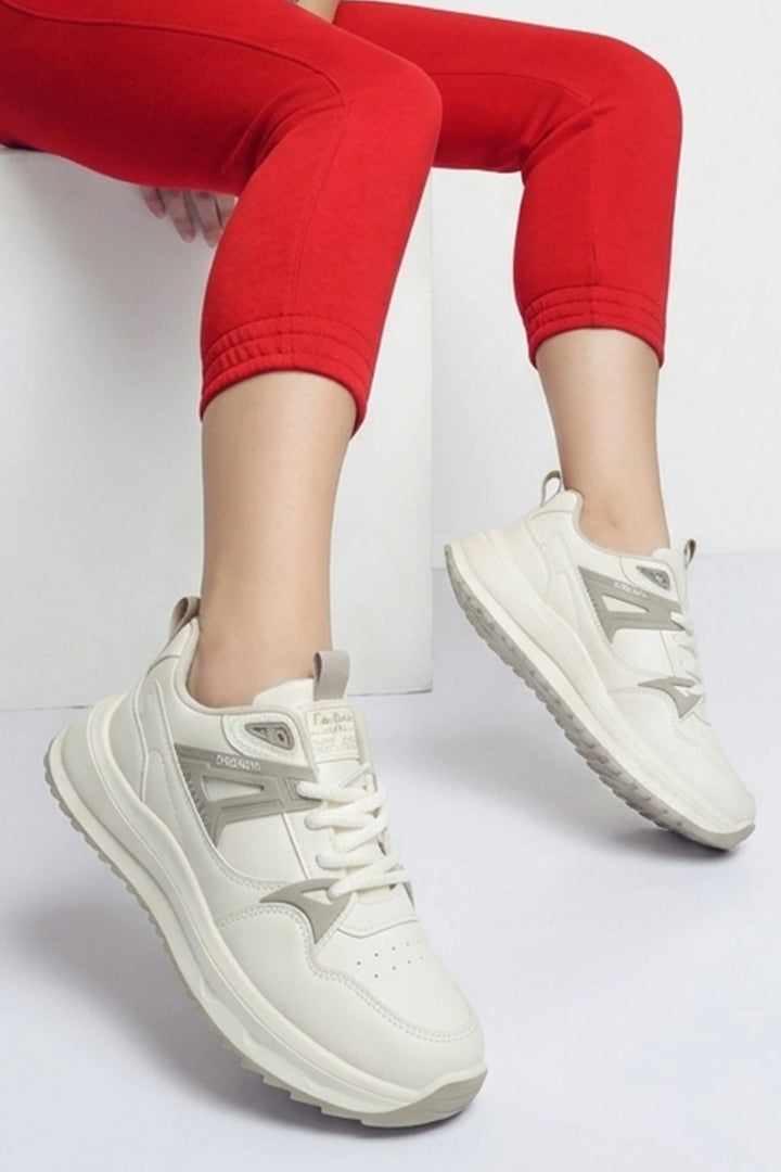 White/Mashroom Modern Lifestyle Jogger Sneakers