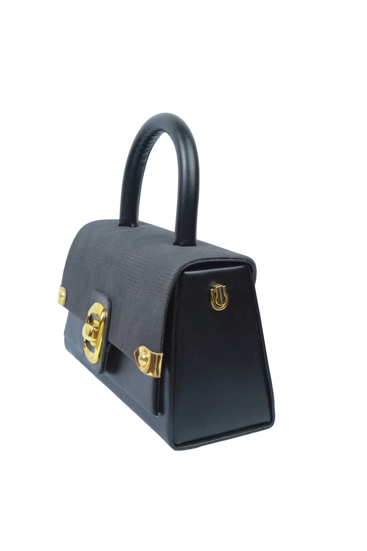Black Minimal Fashion Handbag