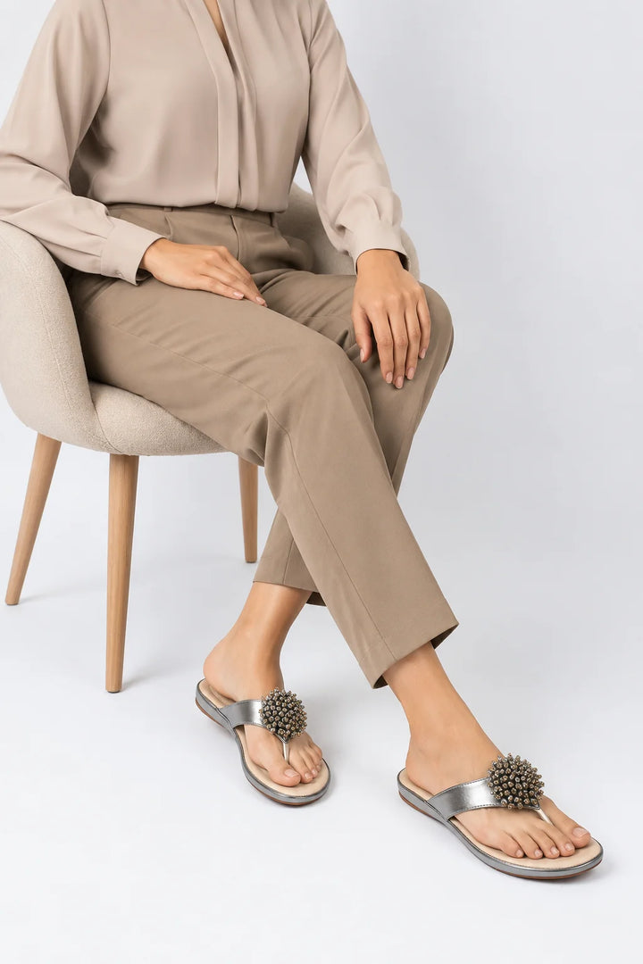 Minimal Gray Premium Medicated Slipper