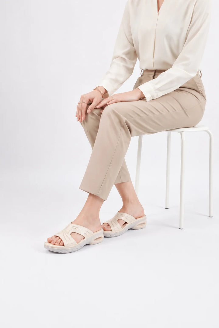 Elegant Beige Comfort Medicated Slipper