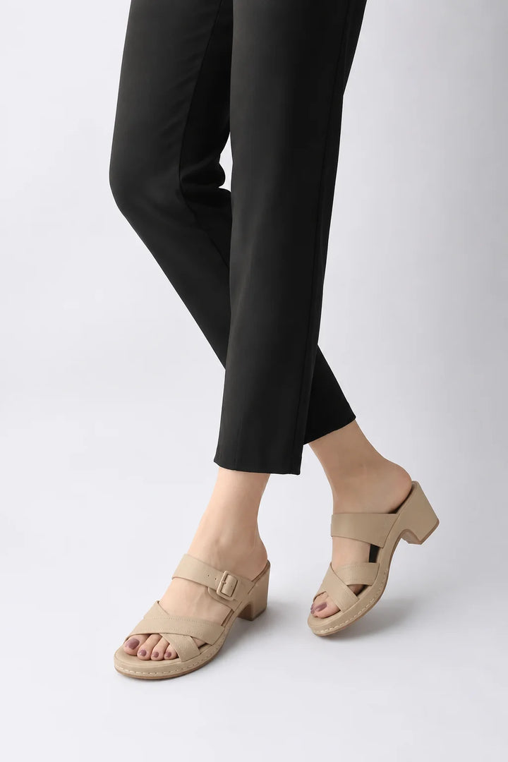Stylish Apricot Premium Medicated Slipper