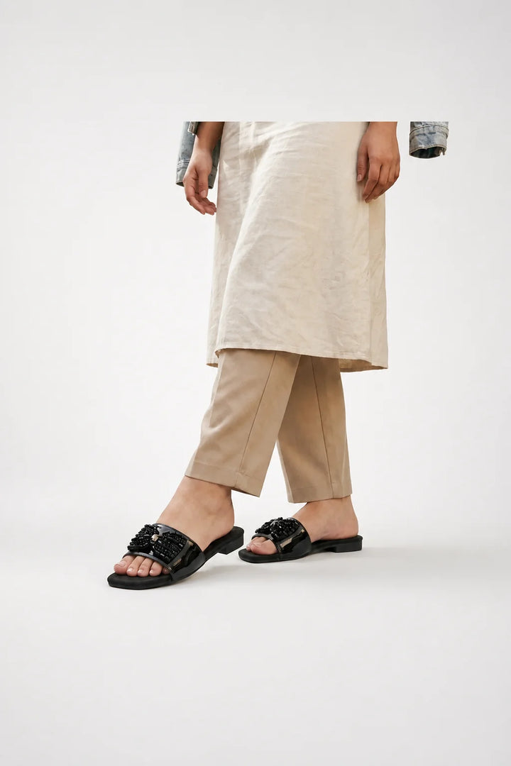 Classic Black Everyday Slipper