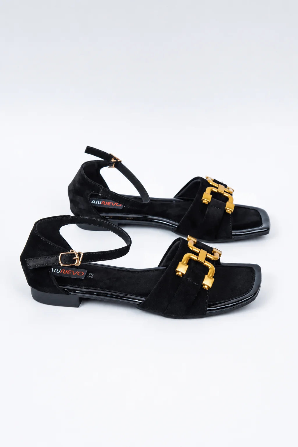 Elegant Black Soft Sandal