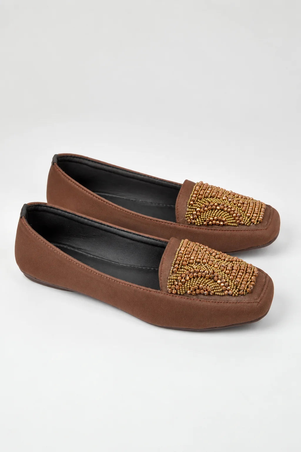 Mustard Chic Classic Pumps