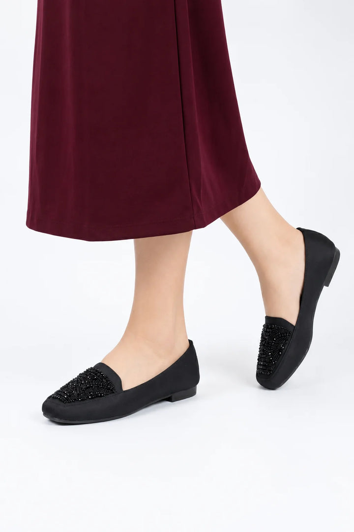 Black Chic Classic Pumps