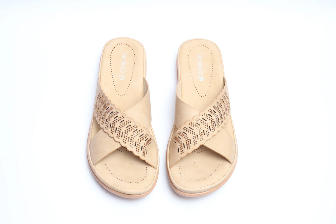 Comfortable Cream Medicated Slipper