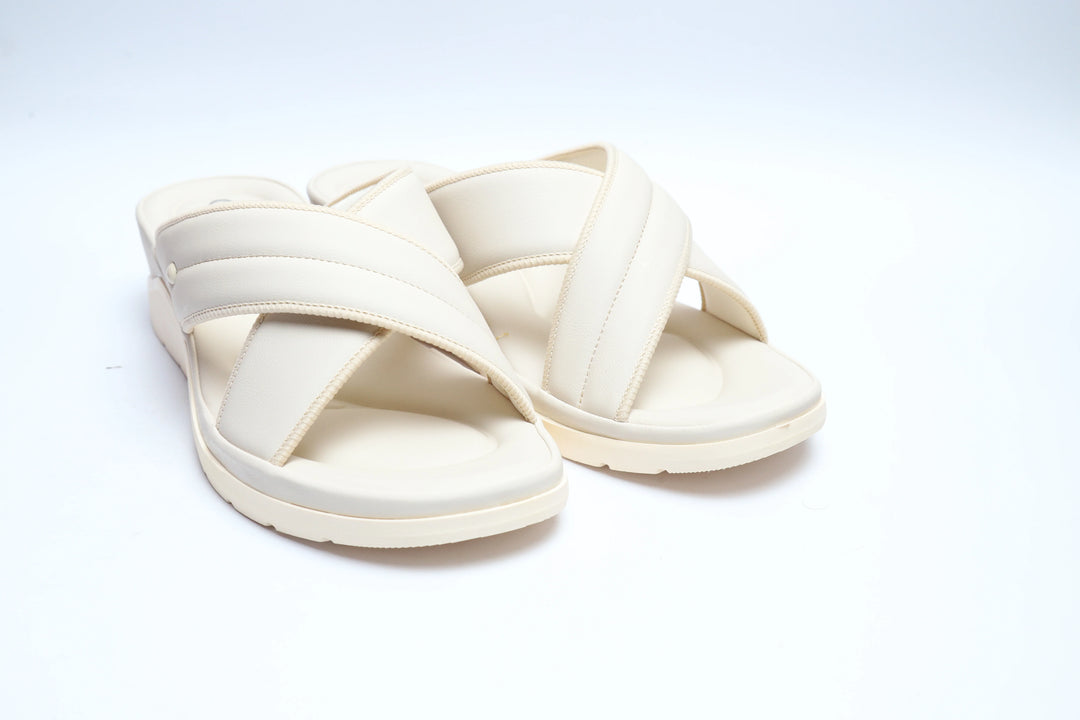 Elegant Beige Fashion Medicated Slipper