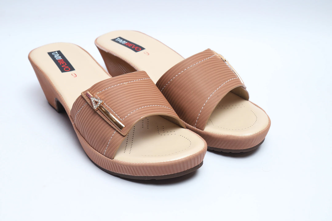 Stylish Brown Comfort Medicated Slipper