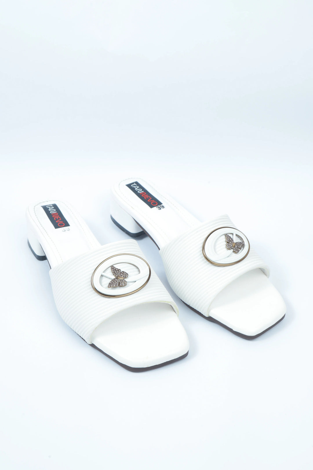 White Modern Style Slipper