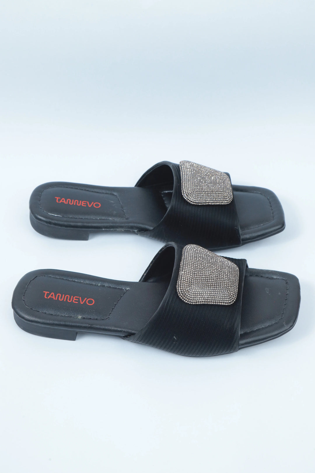 Black Urban Comfort Slipper