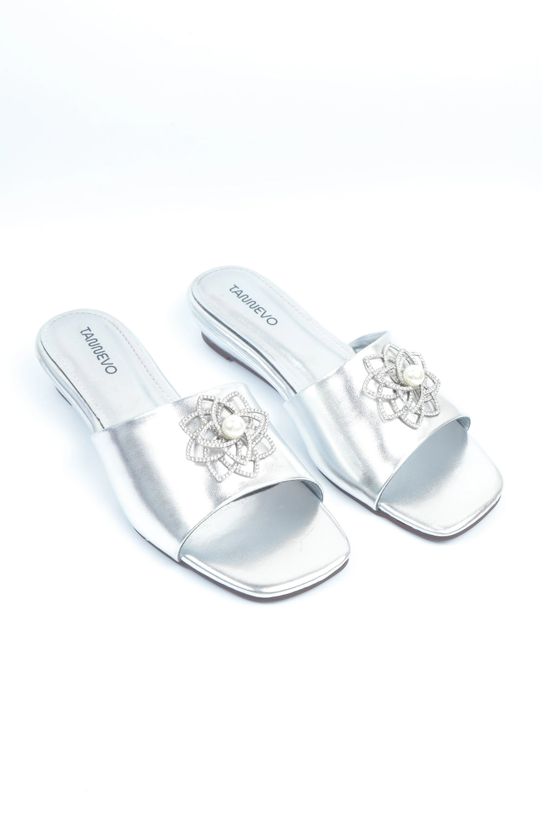Silver Modern Luxe Slipper