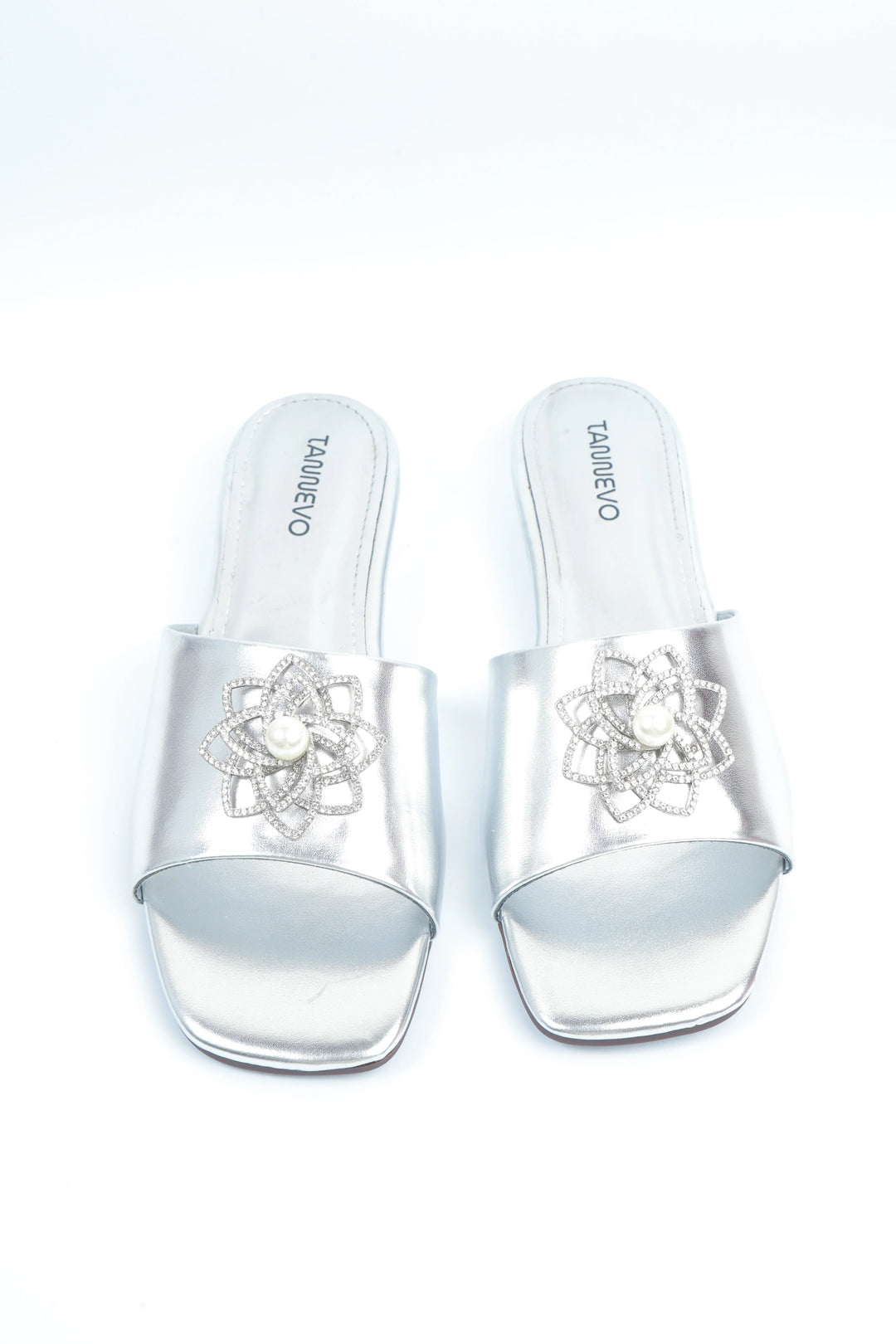 Silver Modern Luxe Slipper