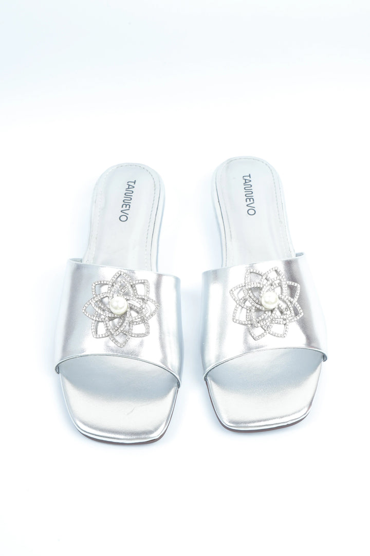 Silver Modern Luxe Slipper