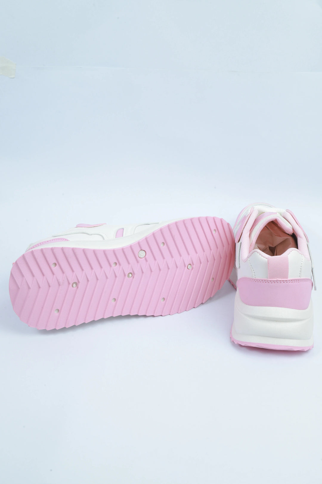 White/Pink Casual Sport Jogger Sneakers