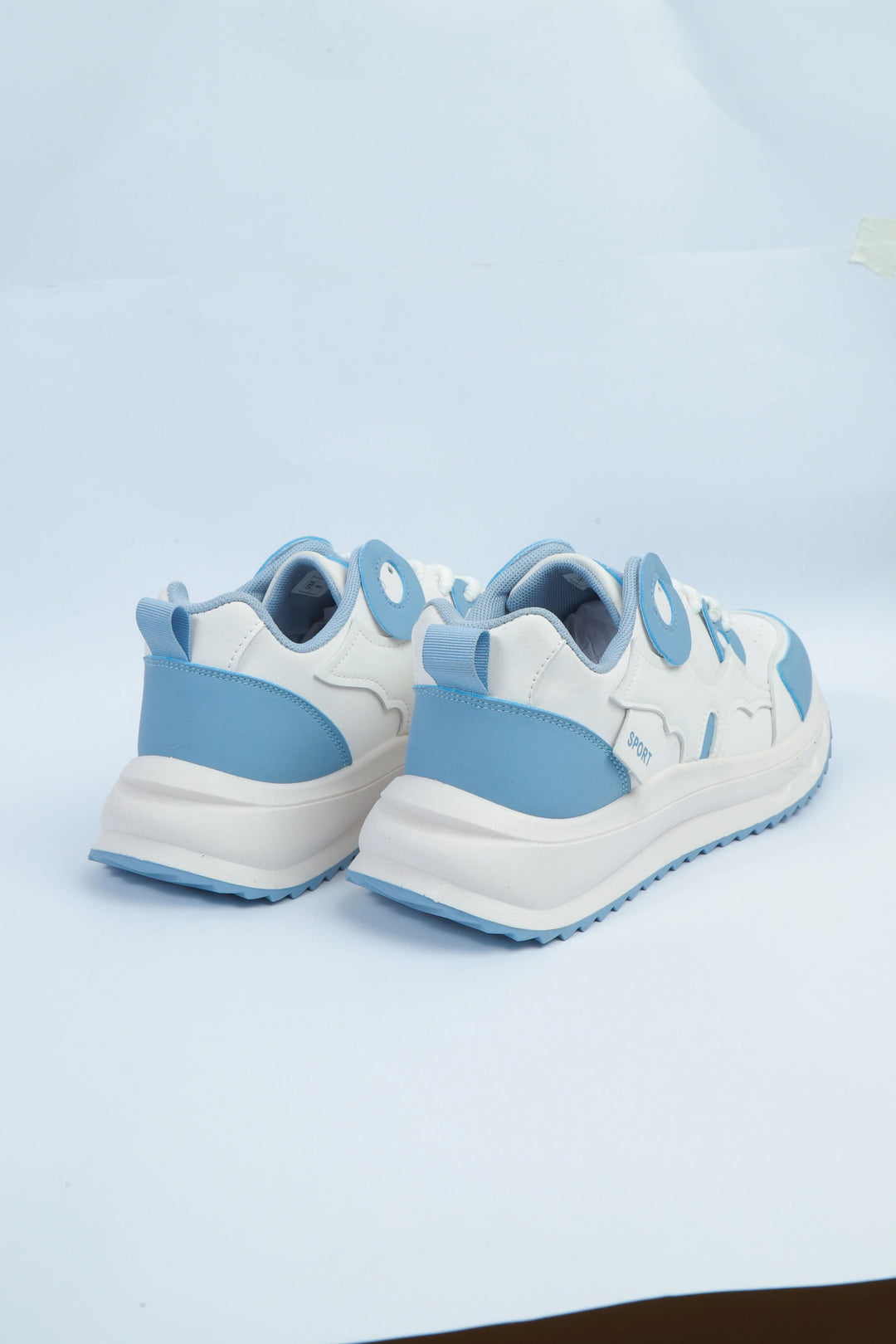 White/Blue Casual Sport Jogger Sneakers