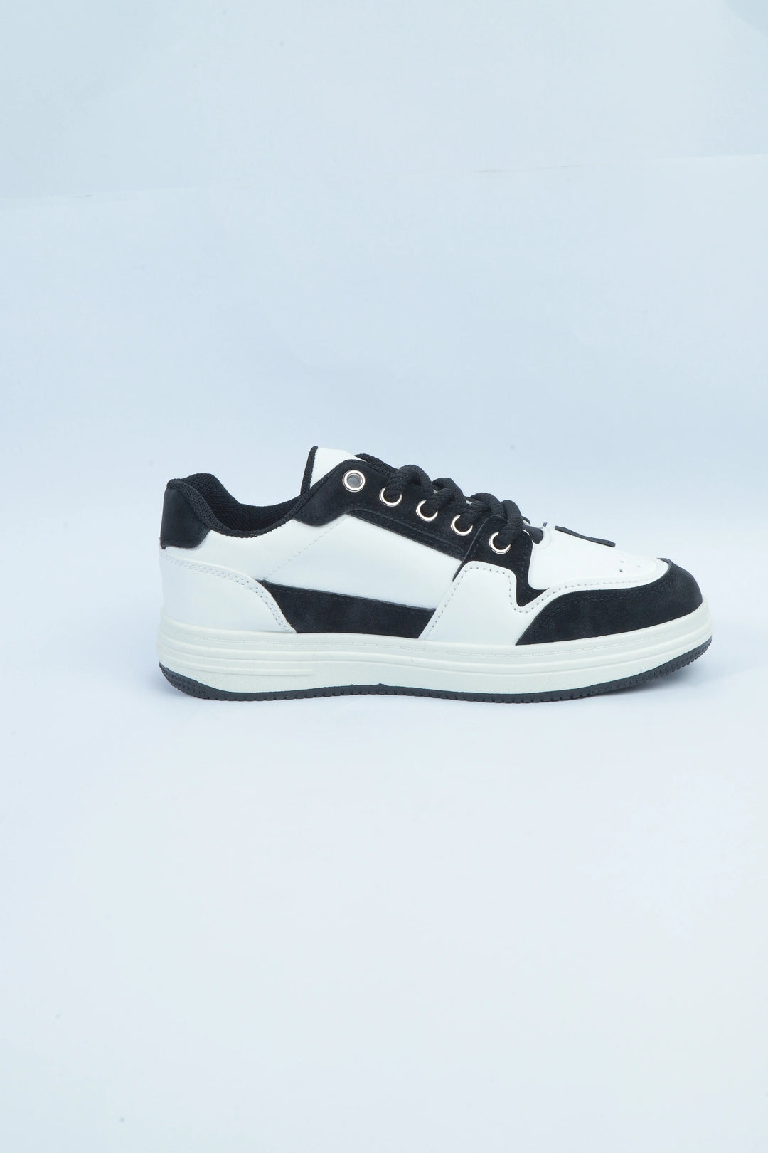 White/Black Urban Fit Jogger Sneakers