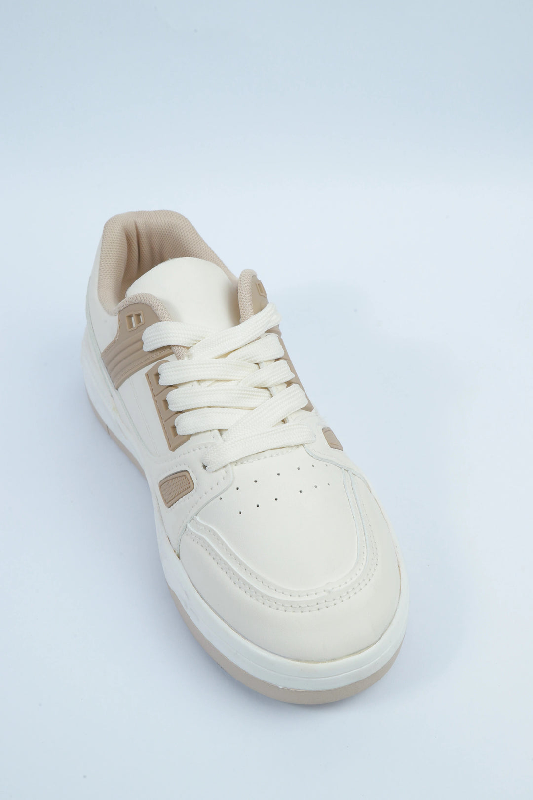 White/Mashroom Premium Jogger Sneakers