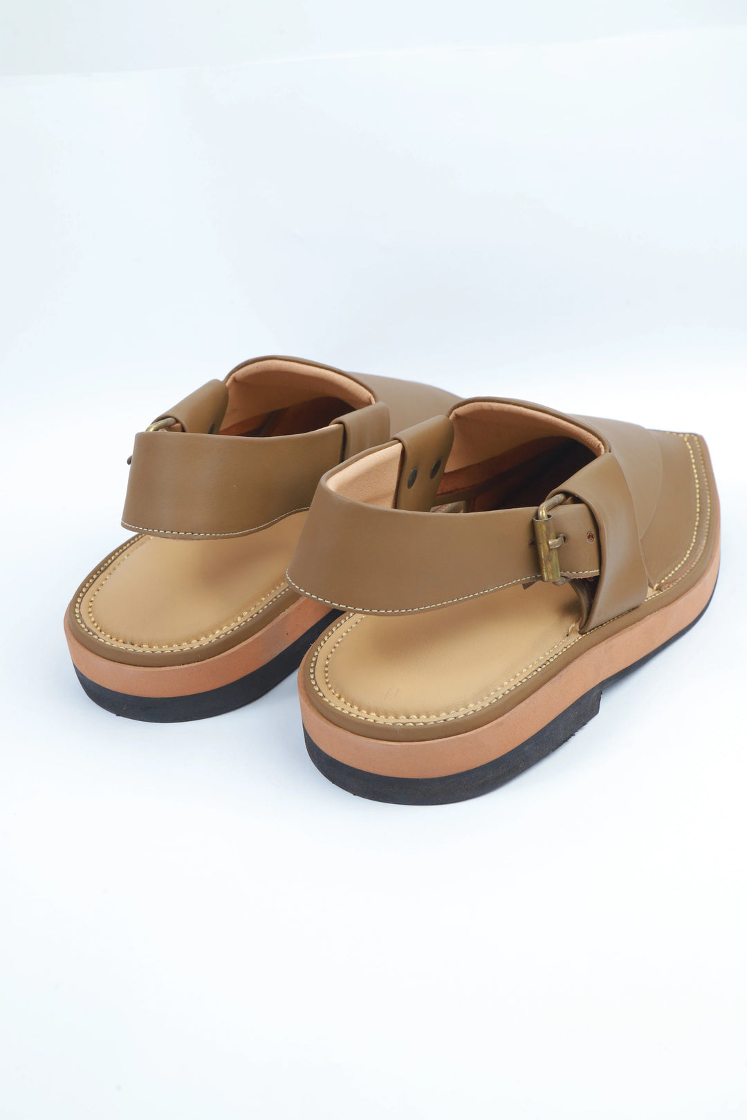 Light Brown Kaptan Classic Traditional Chappal