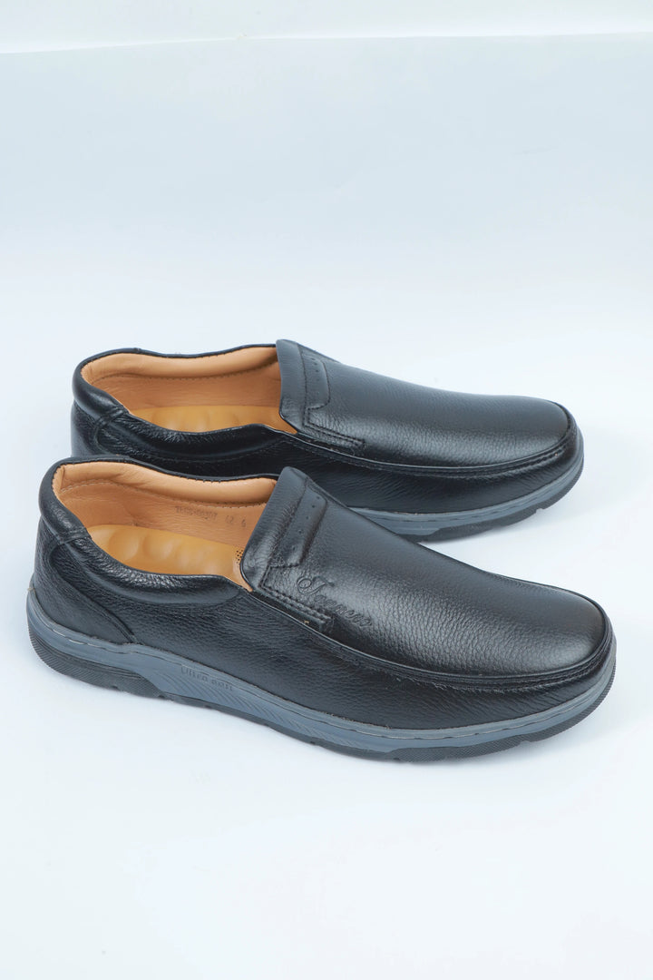 Black Lightweight Medicated Casual Shoes