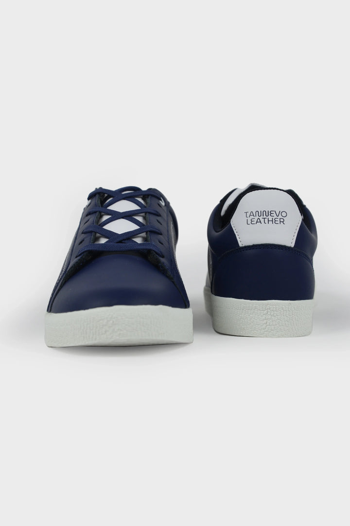 Signature Everyday Medicated Sneakers Men