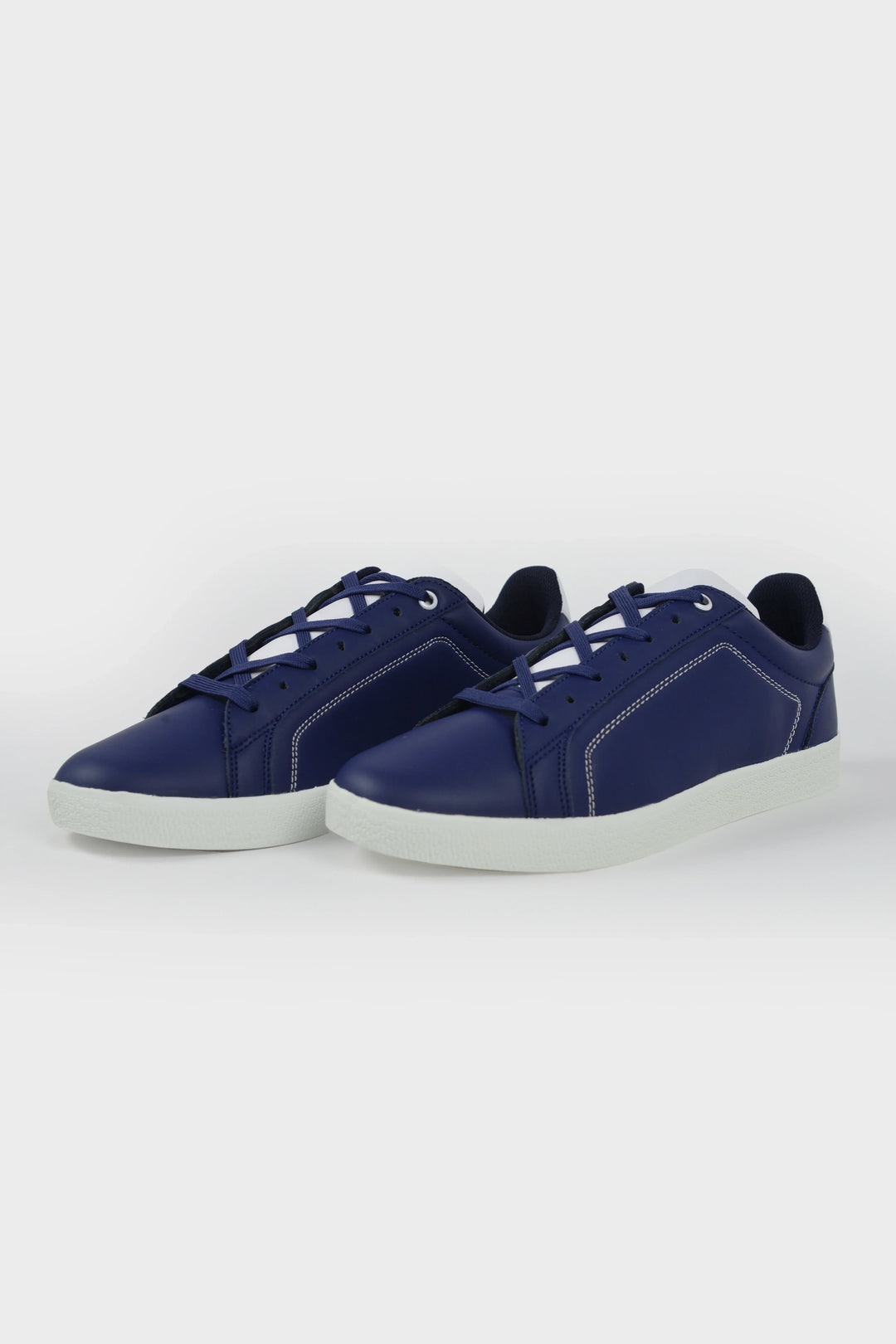 Signature Everyday Medicated Sneakers Men