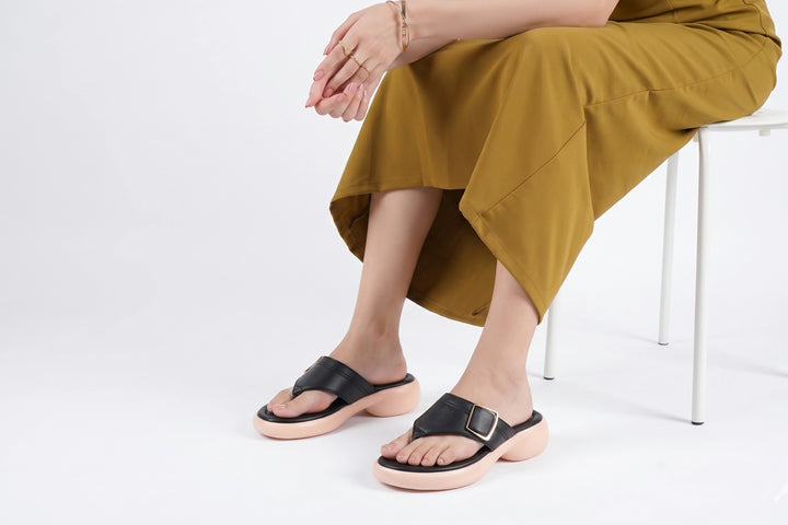 Classic Black Premium Medicated Slipper