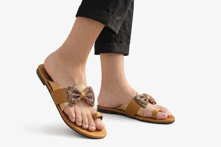 Elegant Beige Stylish Slipper