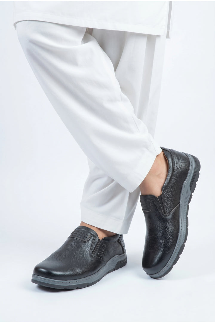 Black Daily Comfort Medicated Shoes