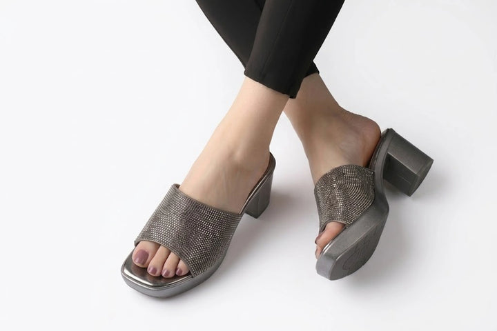 Luxury Grey Elegant Medicated Slipper