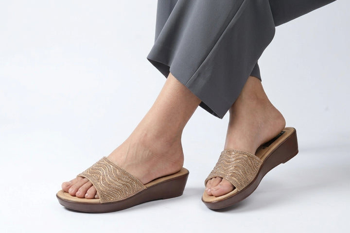 Beige Minimal PU Medicated Slipper