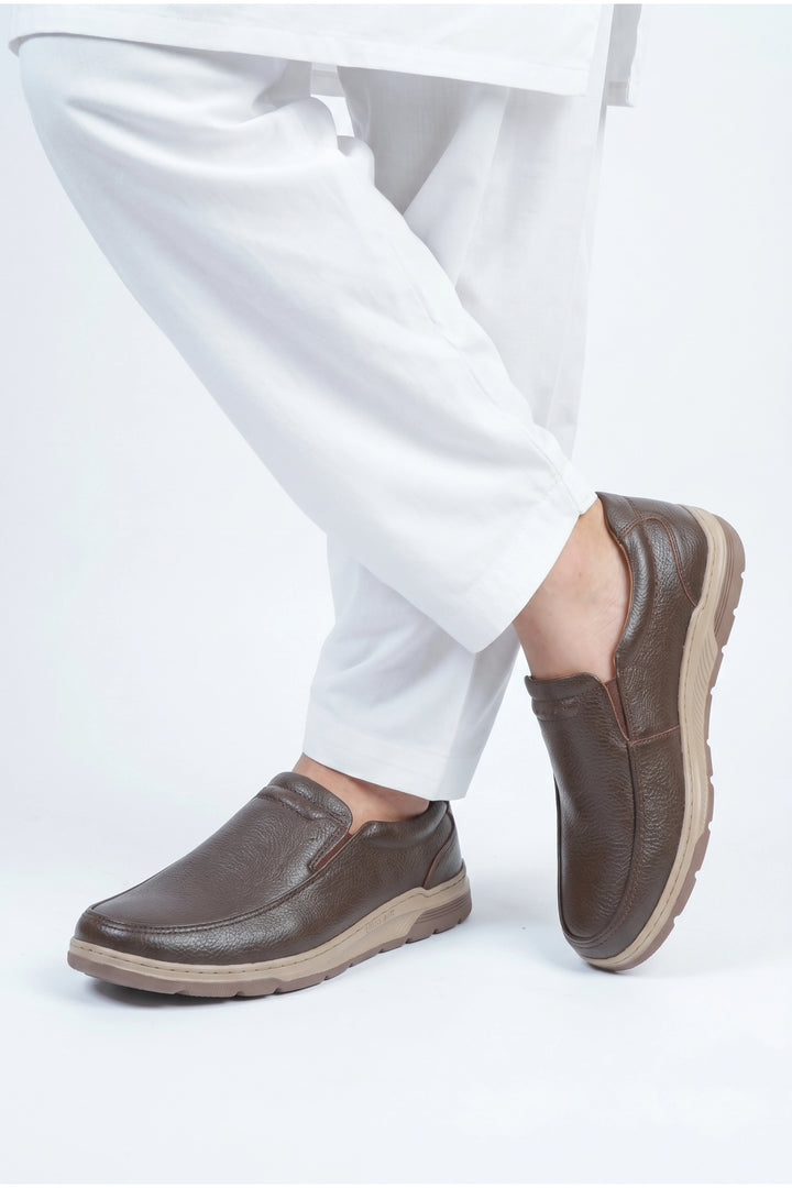 Brown Lightweight Medicated Casual Shoes