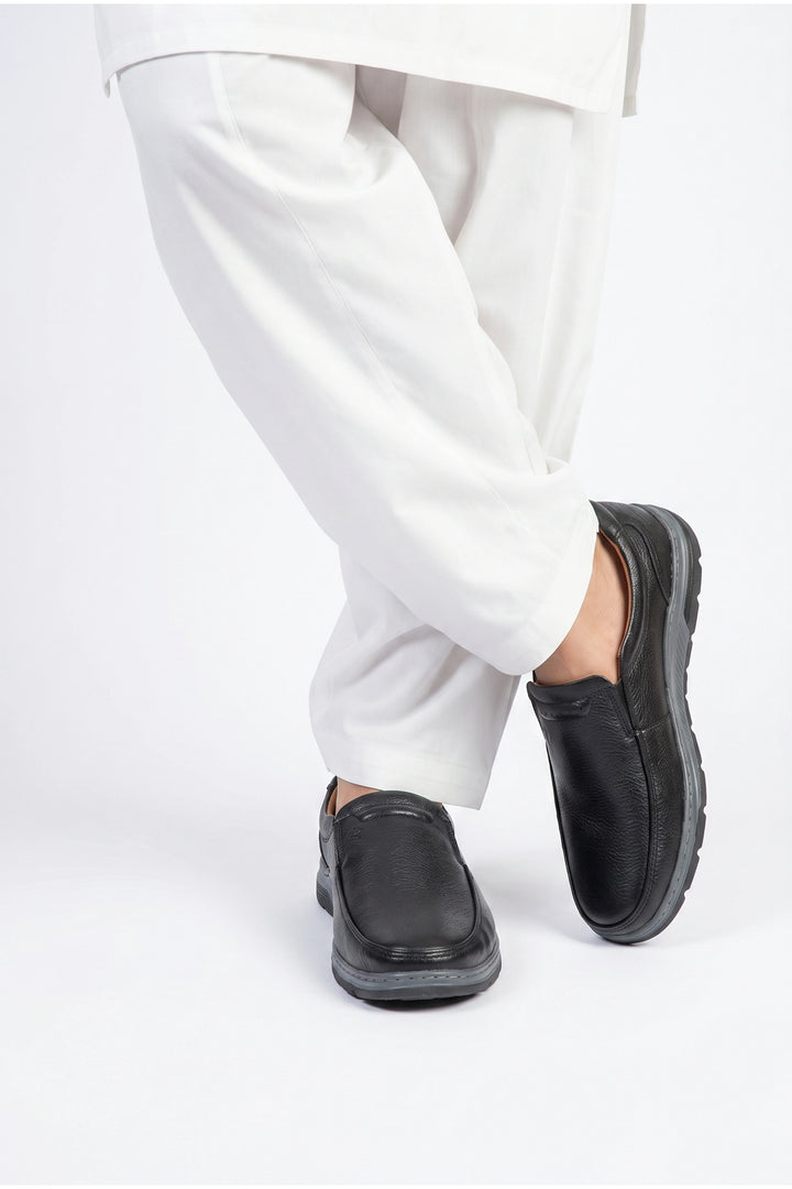 Black Lightweight Medicated Casual Shoes